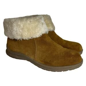 MINNETONKA Southtown Suede Water Resistant Brown Sherpa‎ Slipper Ankle Boots 10